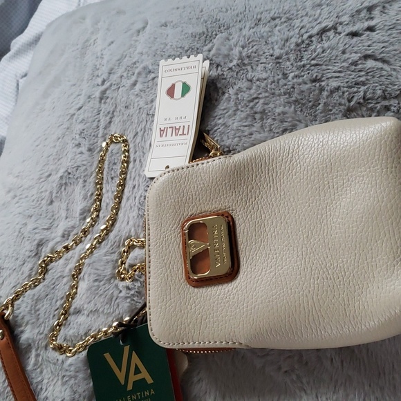 NWT Valentina smooth Italian Leather Small CrossBody Bag In 🍦 Color-pkt back - Picture 1 of 9